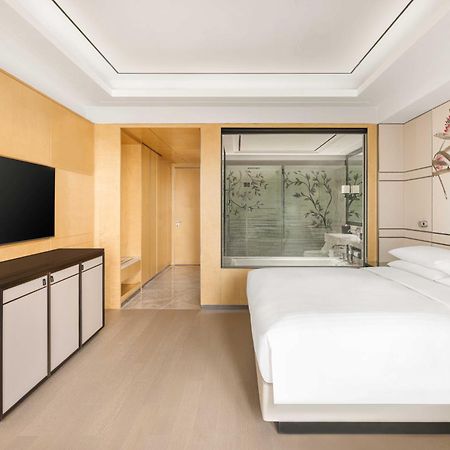 Shanghai Marriott Hotel Parkview Exteriör bild