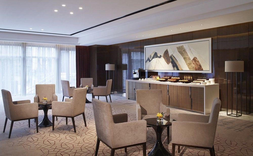 Shanghai Marriott Hotel Parkview Exteriör bild